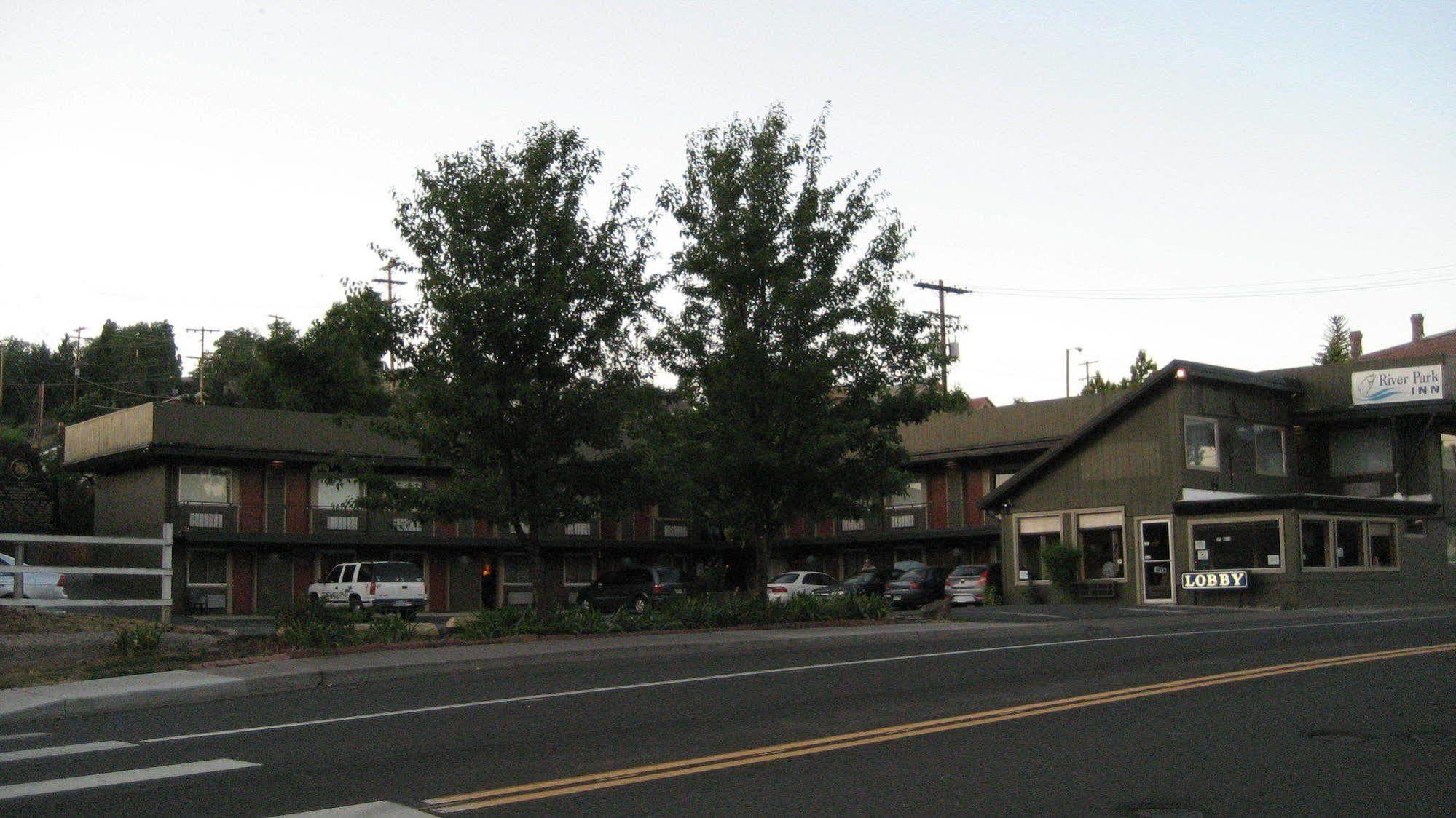 River Park Inn Klamath Falls Exterior photo